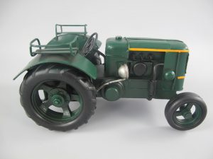 Blechmodell Trecker Schlepper Traktor grün Retro ca. 24 cm 4