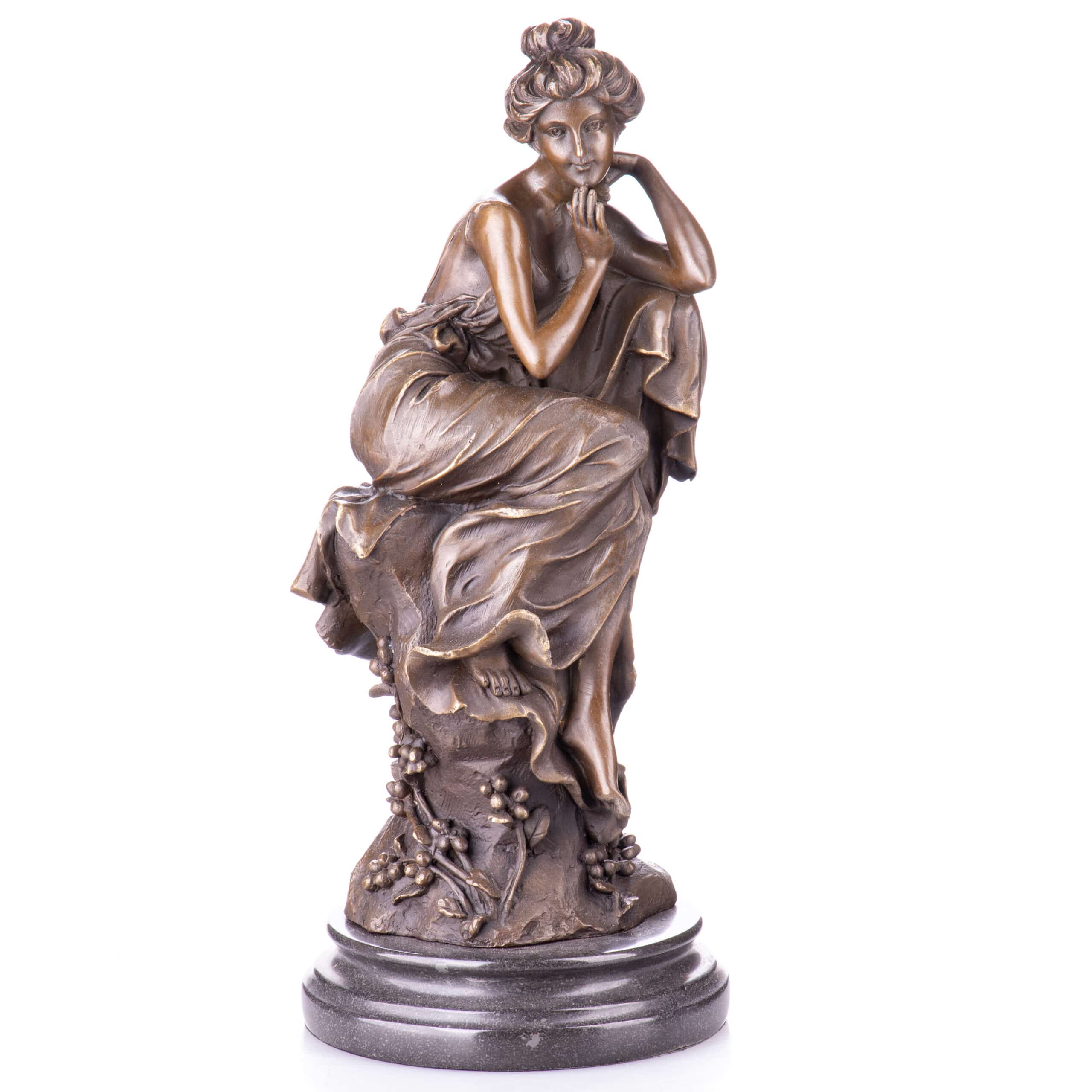Jugendstil Bronzefigur Sitzende Frau, H. ca. 38 cm