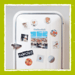 Kühlschranktür mit Magneten aus aller Welt