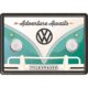 lizenzierte Blechpostkarte VW T1 Bus Adventure Awaits 14 x 10 cm